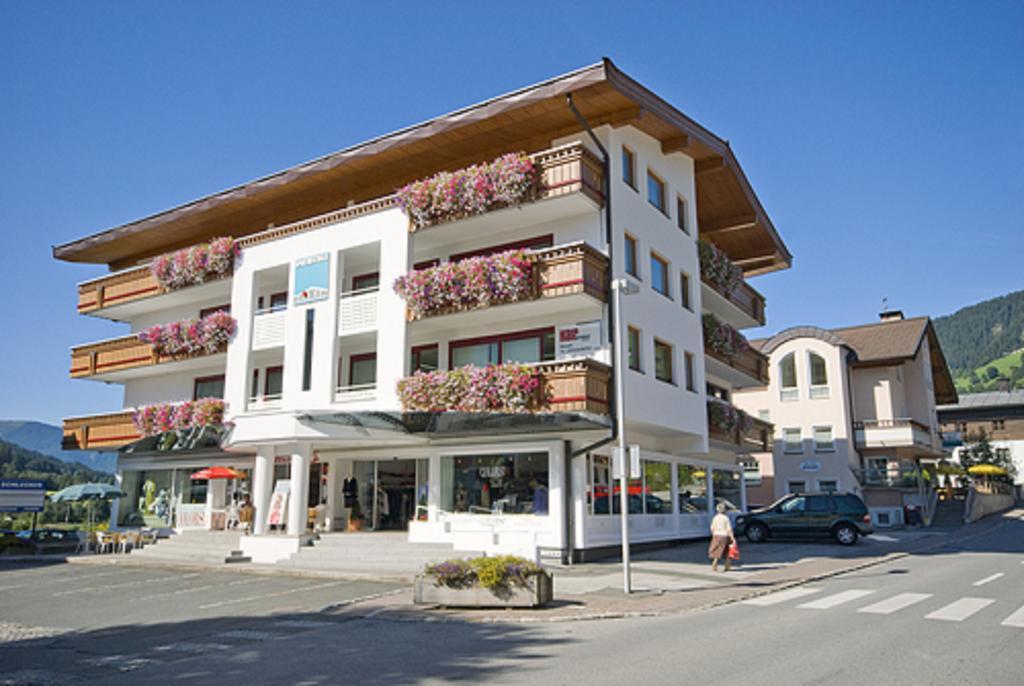 Apartmenthaus Brixen & Haus Central Brixen im Thale Eksteriør billede